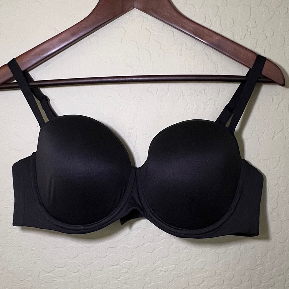 Bali black strapless bra  Size 40B
